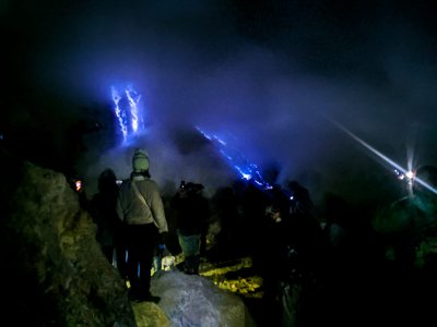 Probolinggo to Bromo sunset & blue fire Ijen Bali 2D Probolinggo to Bromo for Bromo sunset tours and continue for Ijen blue fire expedition tours then to Java trip to Bali starts from Probolinggo to Bromo tours for sunset view and continue to Ijen blue fire tours, then to Bali in 2 days 1 night holiday package  Bali Komodo Trip